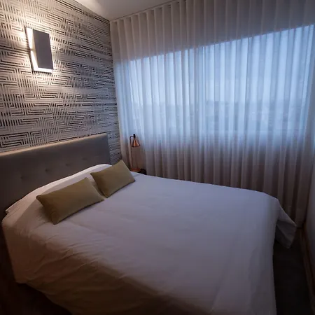 בית הארחה Praca 66 פורטו