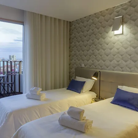 Praca 66 בית הארחה פורטו