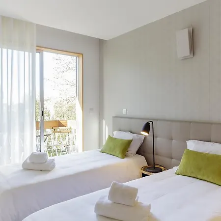 Praca 66 3* פורטו