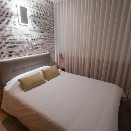 בית הארחה Praca 66 3*