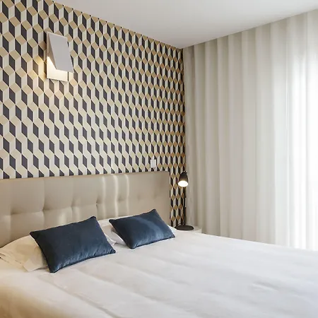 Praca 66 3* ポルト